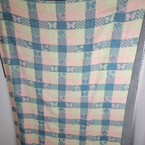Nantucket Tablecloth Size 70x52 Oblong Spring Pastels Butterfly Patchwork Plaid - Picture 6 of 13